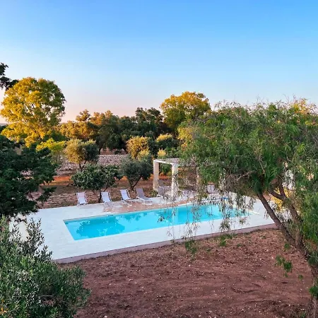 Villaria Luxury Apulian With Pool Campomarino (Taranto)